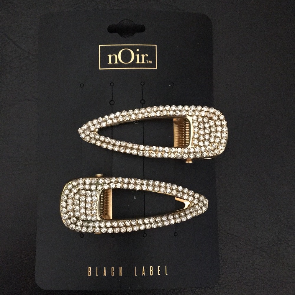 Noir Black Label Crystal Hair Clips set of 2